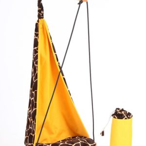 hang mini giraffe