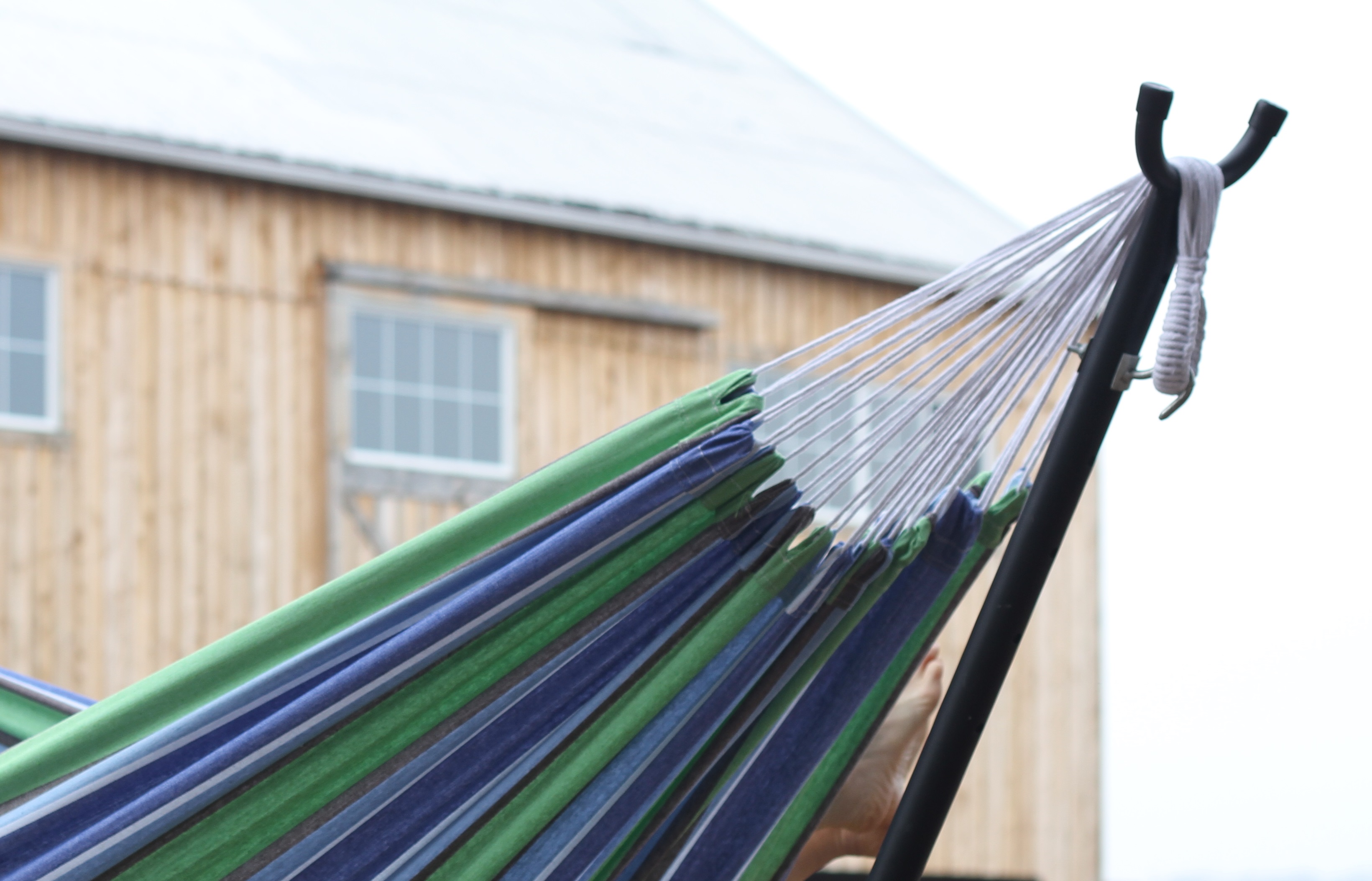 Vivere's Combo Double Oasis Hammock with Stand (9ft) Sleepy Hammock